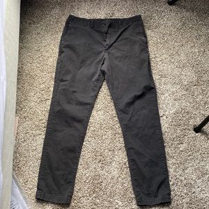 American eagle US 32•32 Black jeans.